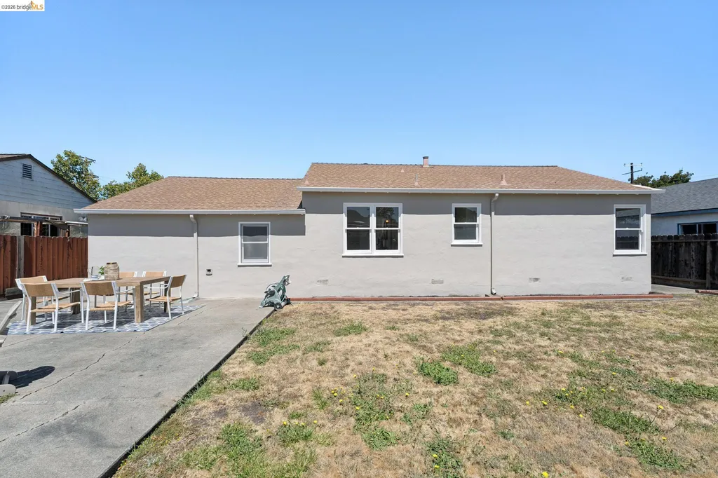 15162 Inverness Street San Leandro CA 94579