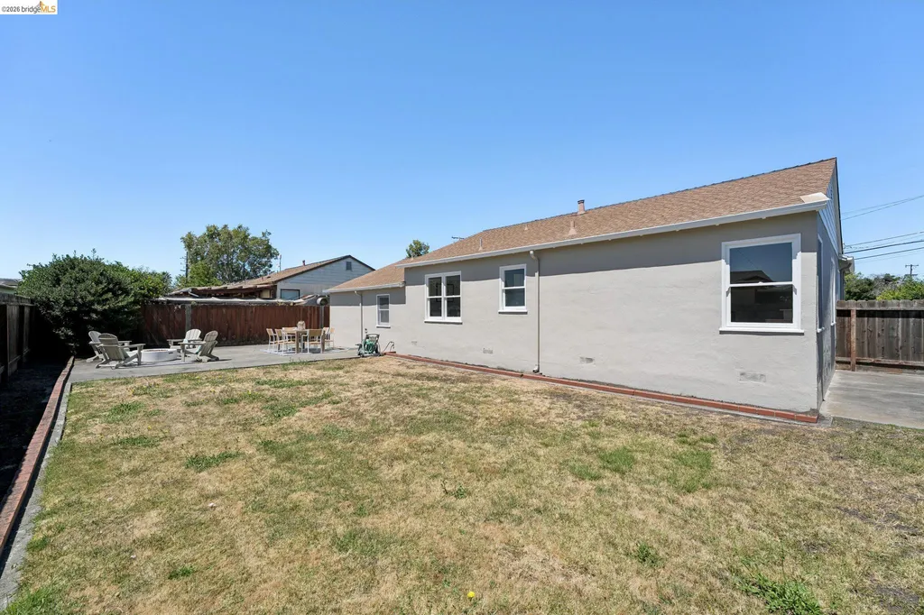 15162 Inverness Street San Leandro CA 94579