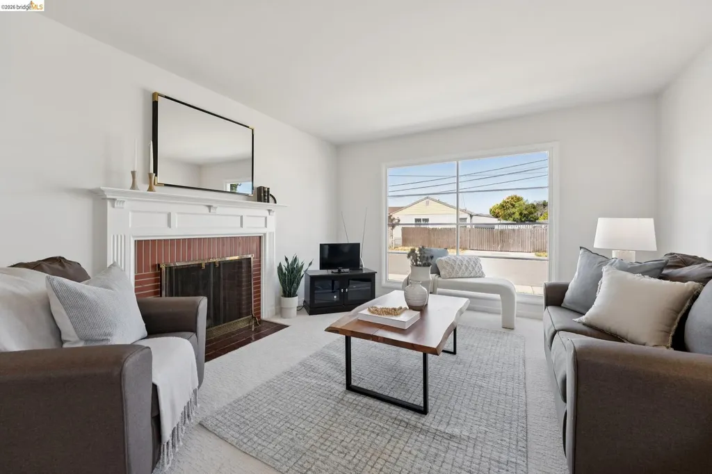 15162 Inverness Street San Leandro CA 94579