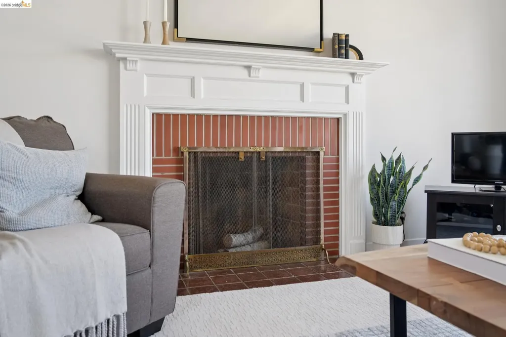 15162 Inverness Street San Leandro CA 94579