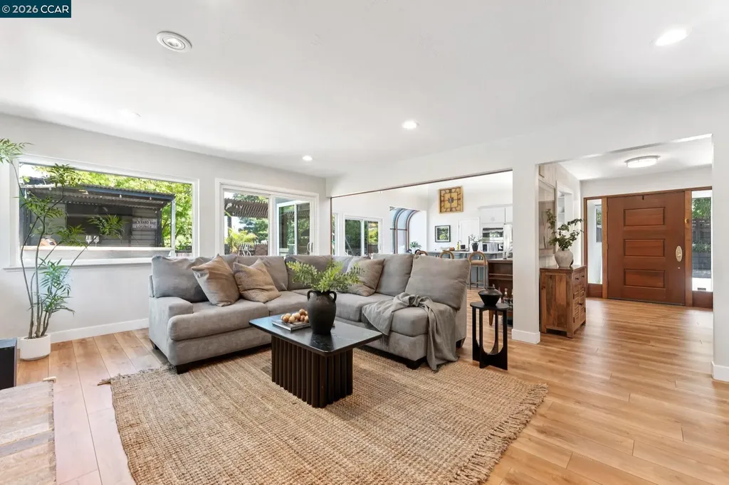 30 Sunrise Lane Lafayette CA 94549