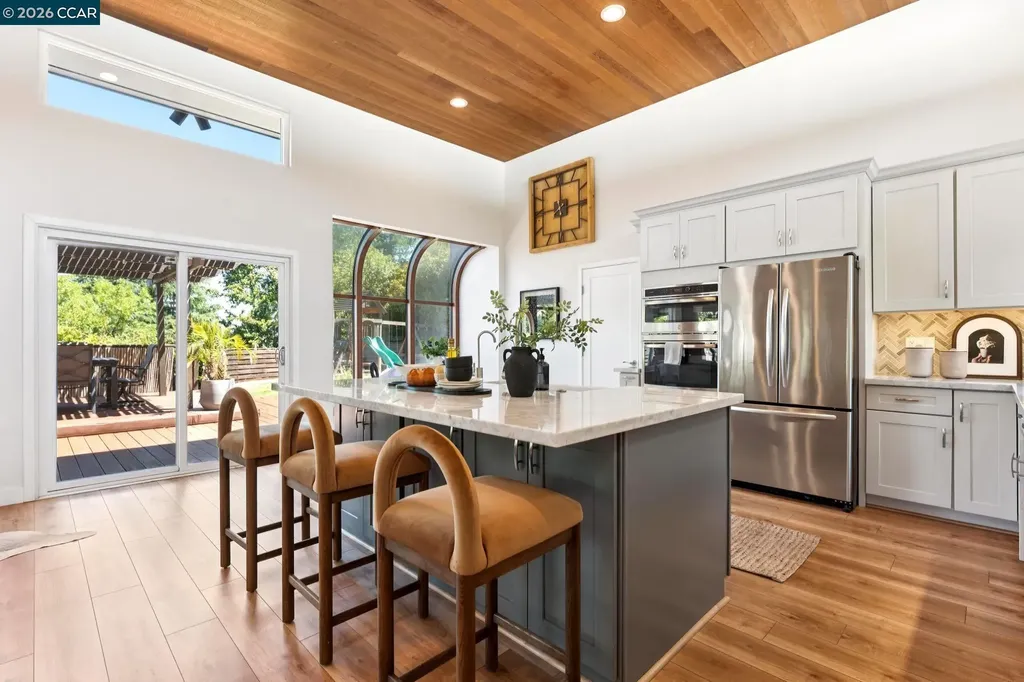 30 Sunrise Lane Lafayette CA 94549
