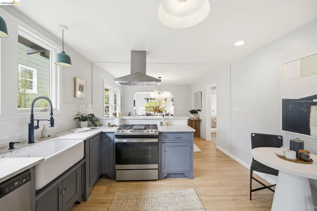 3528 Boston Avenue Oakland CA 94602