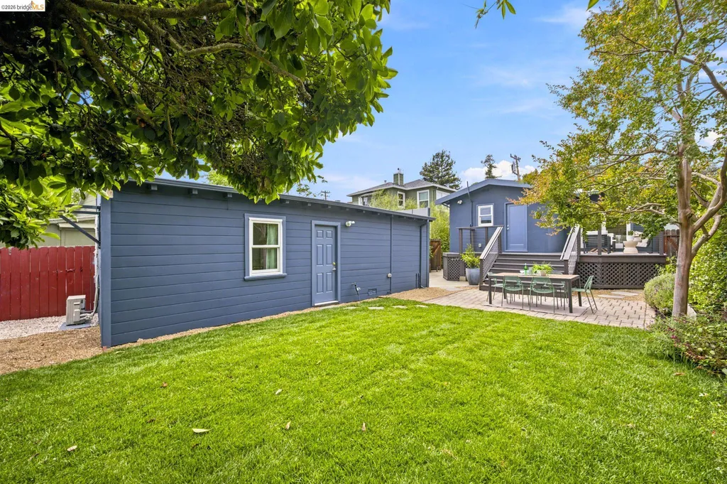 3528 Boston Avenue Oakland CA 94602