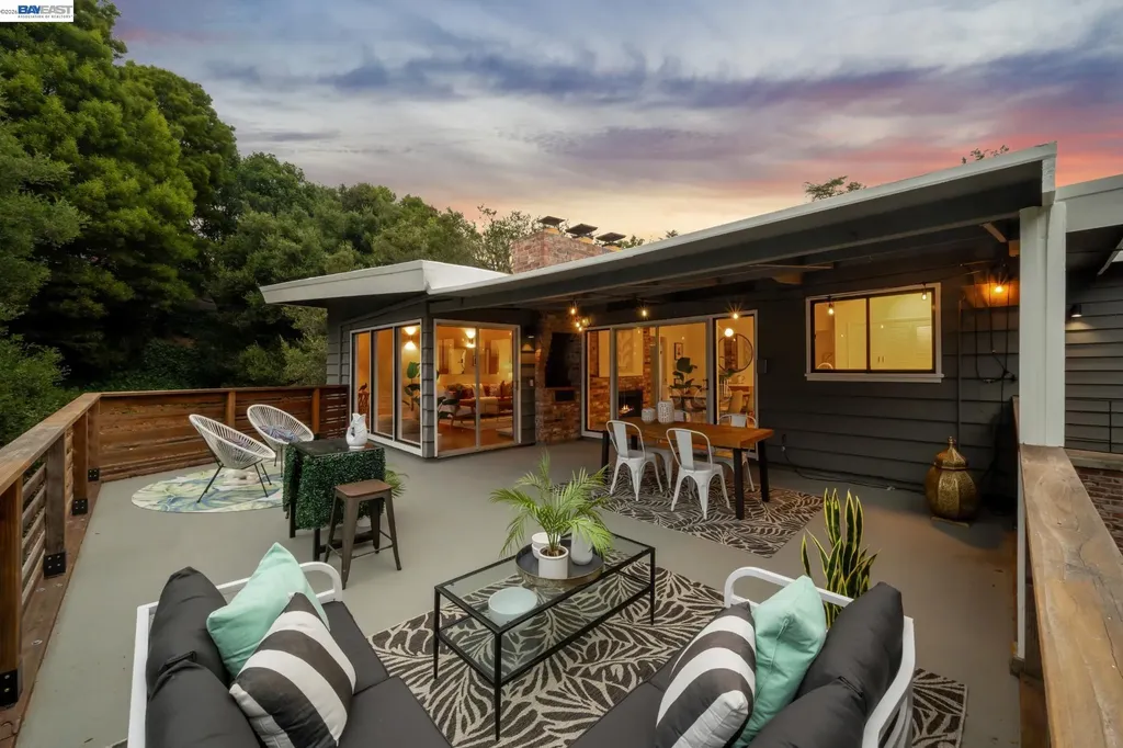 2800 Steinmetz Way Oakland CA 94602