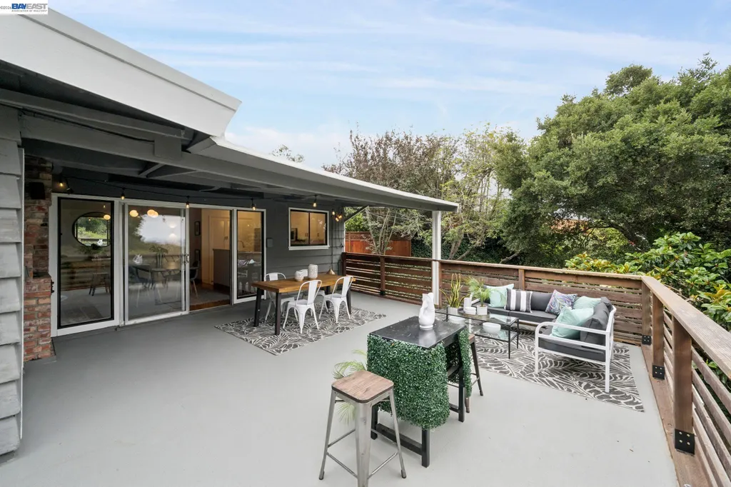 2800 Steinmetz Way Oakland CA 94602