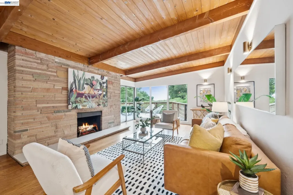2800 Steinmetz Way Oakland CA 94602