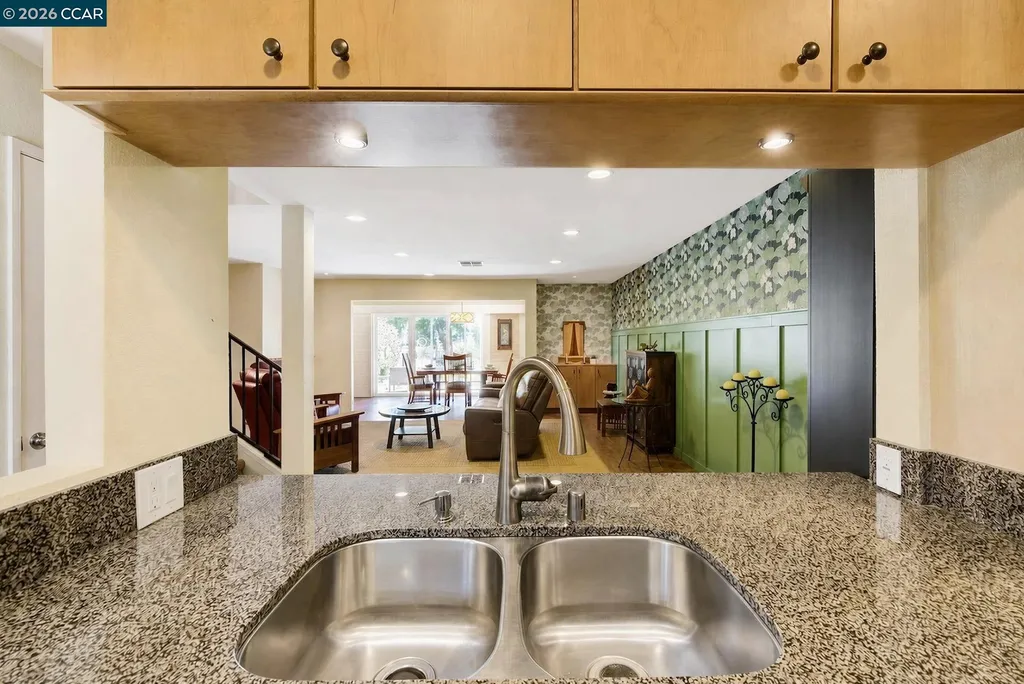 908 Marina Drive Napa CA 94559
