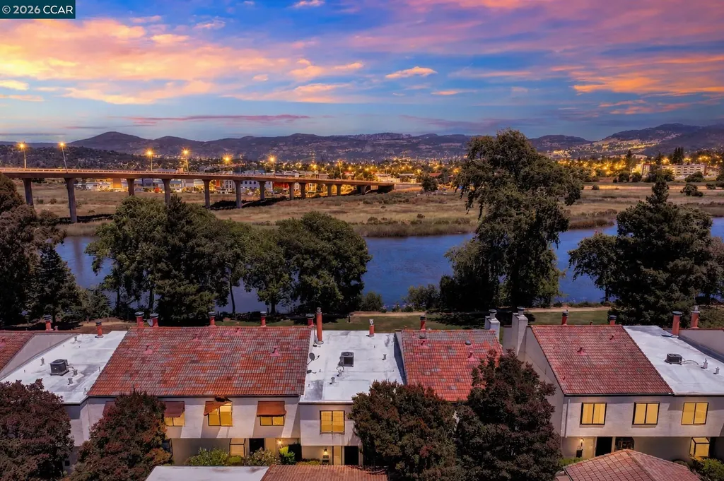908 Marina Drive Napa CA 94559