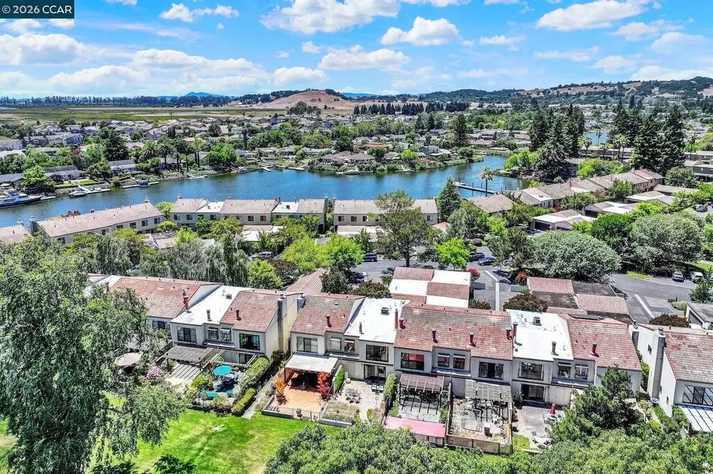 908 Marina Drive Napa CA 94559