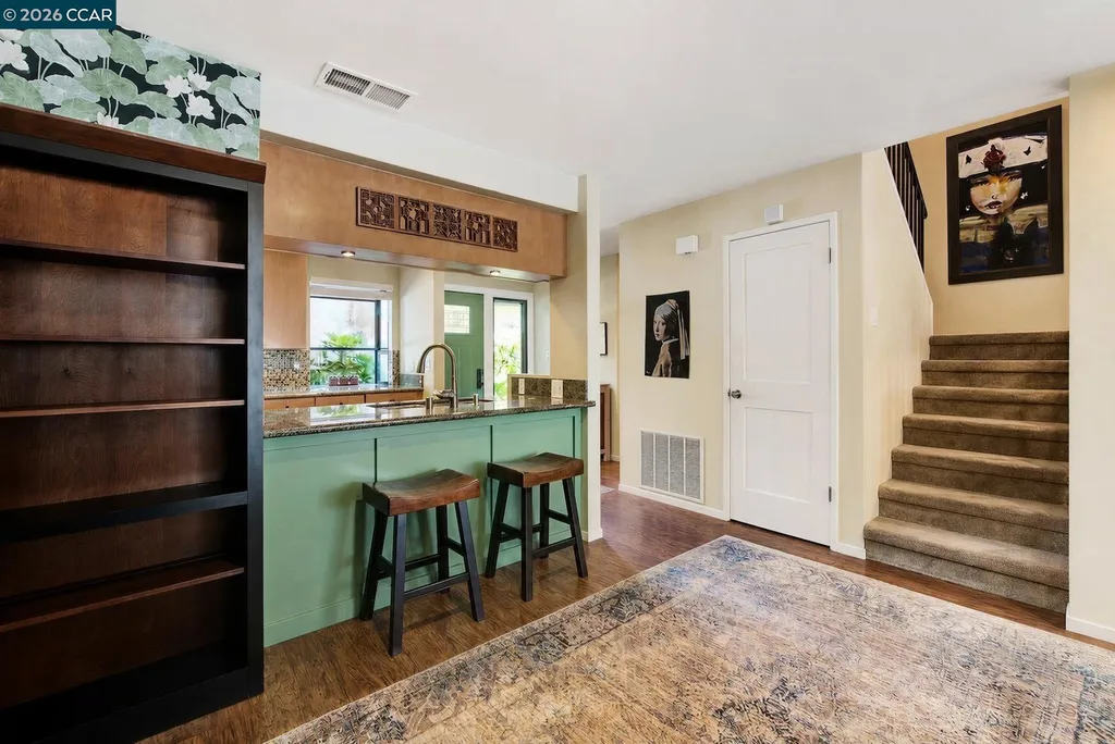 908 Marina Drive Napa CA 94559