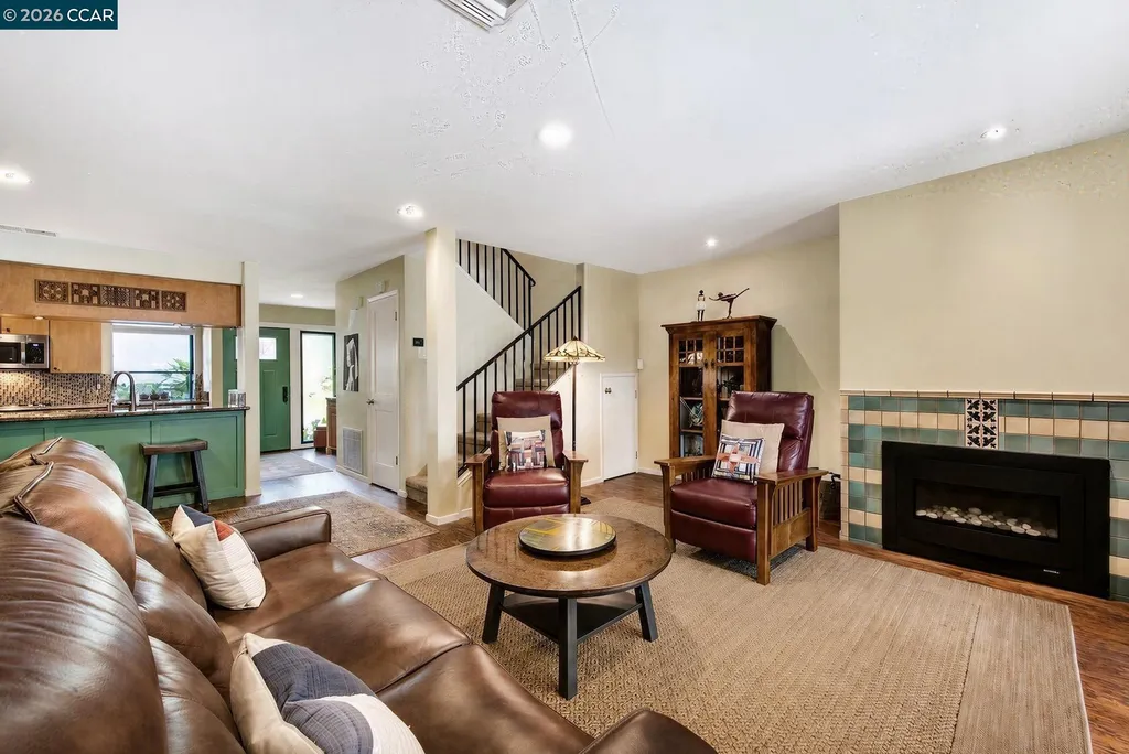 908 Marina Drive Napa CA 94559