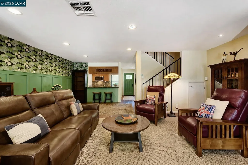 908 Marina Drive Napa CA 94559