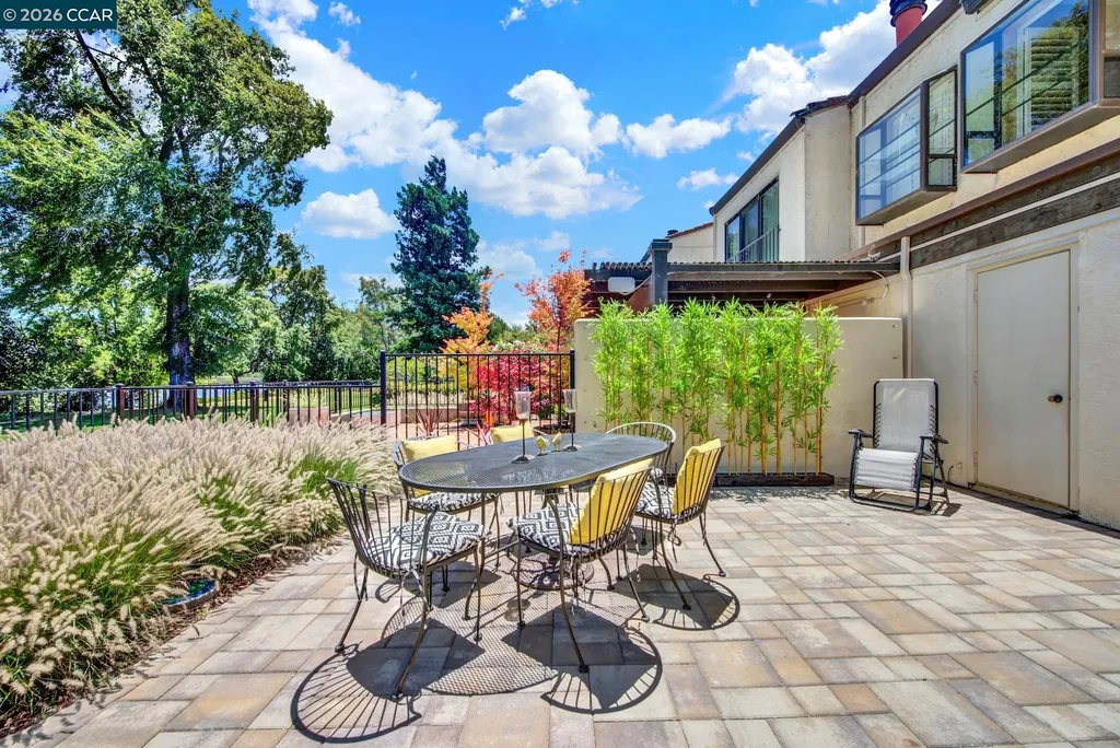 908 Marina Drive Napa CA 94559