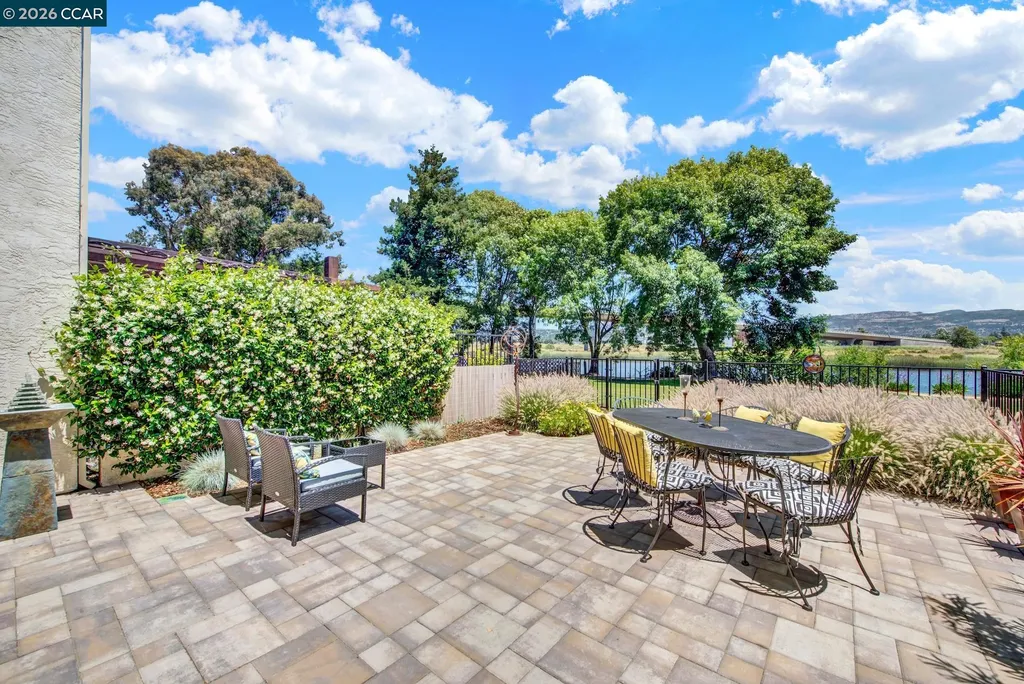 908 Marina Drive Napa CA 94559
