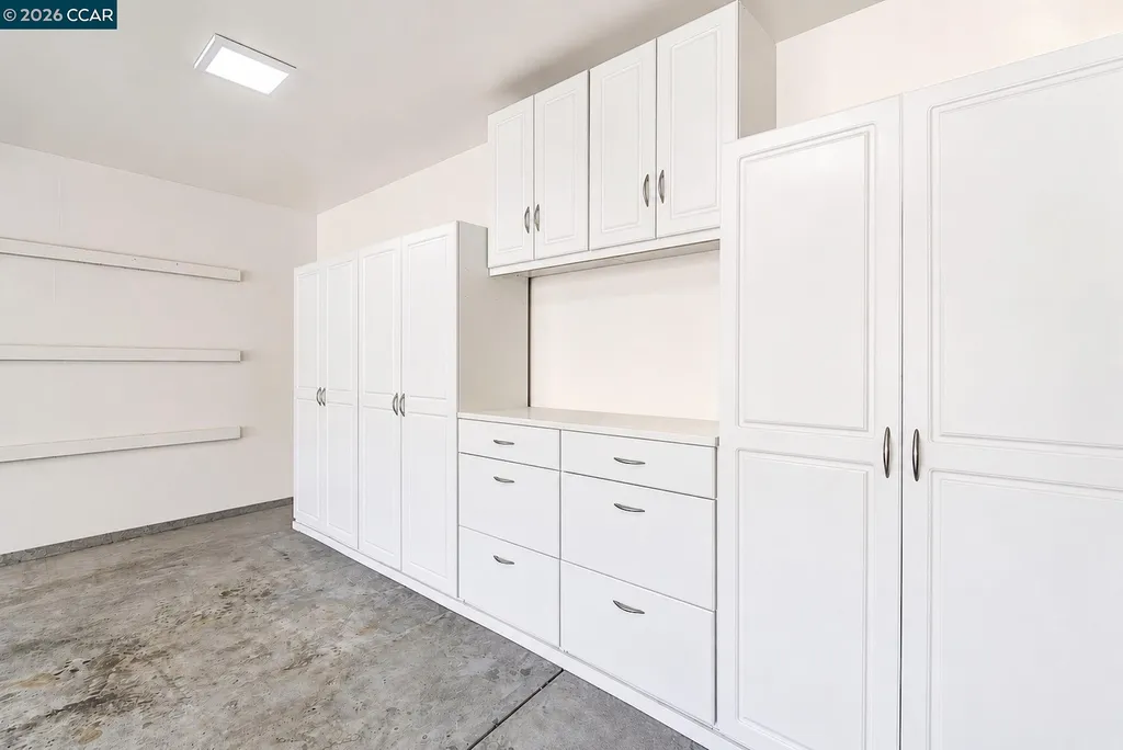 908 Marina Drive Napa CA 94559