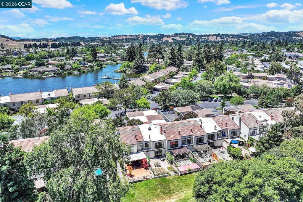 908 Marina Drive Napa CA 94559