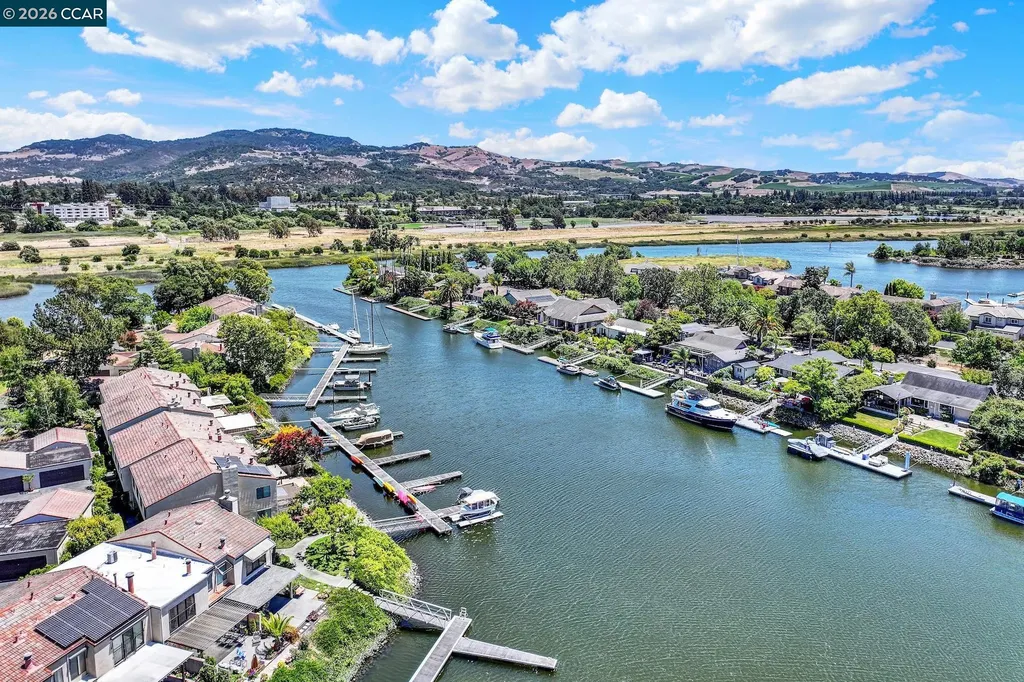 908 Marina Drive Napa CA 94559