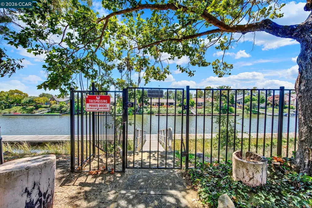 908 Marina Drive Napa CA 94559