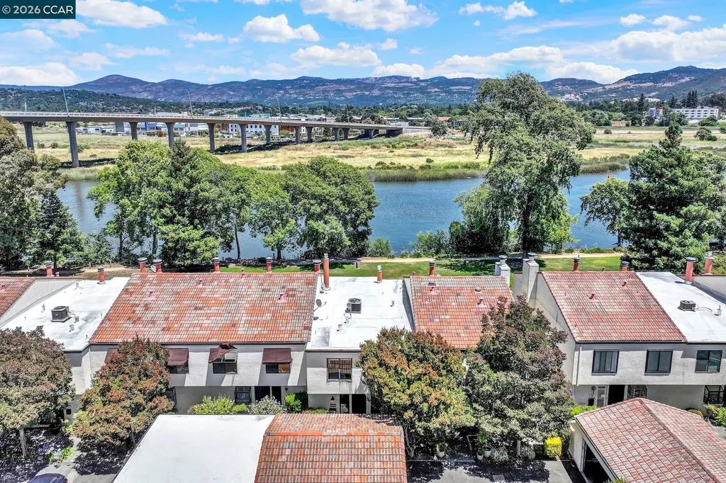 908 Marina Drive Napa CA 94559