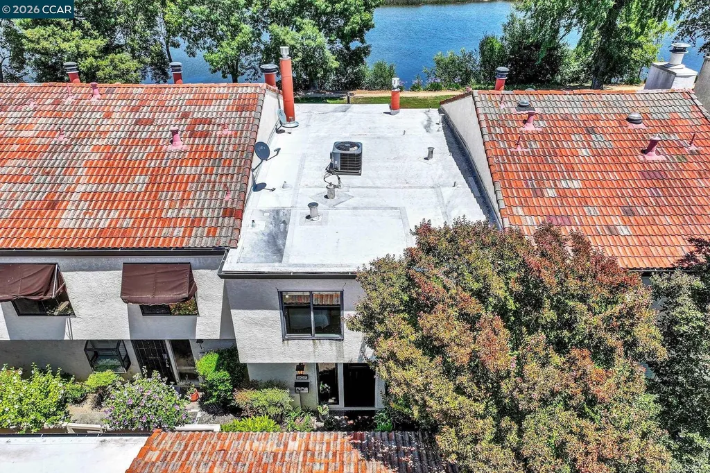 908 Marina Drive Napa CA 94559
