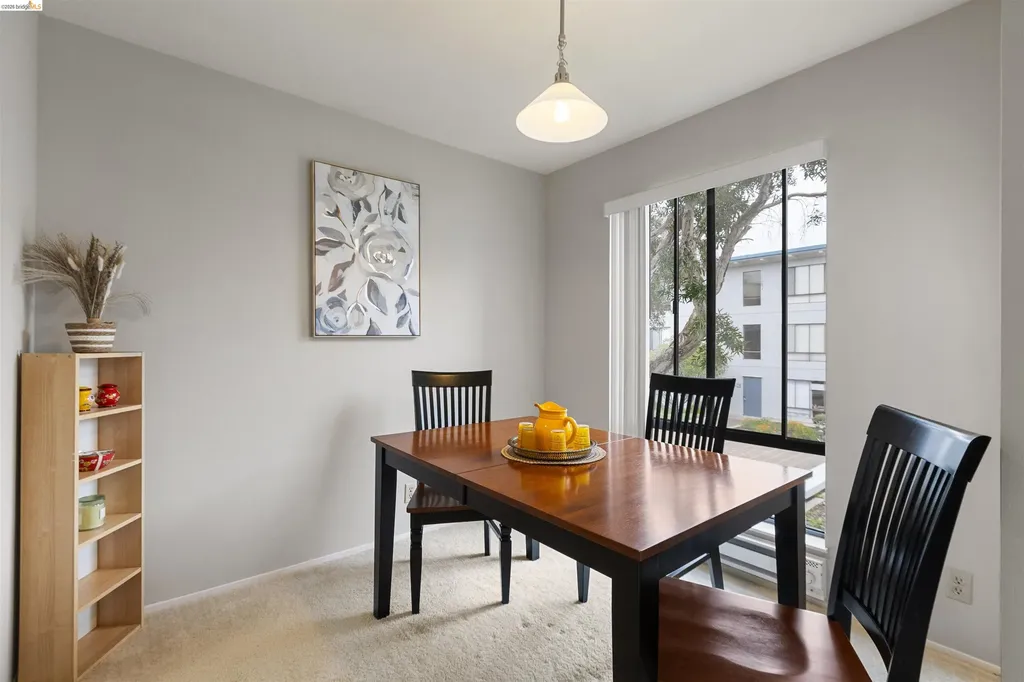 8 Captain Drive Emeryville CA 94608