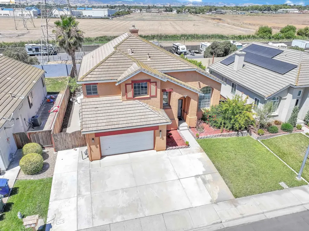 2236 Newport Court Discovery Bay CA 94505