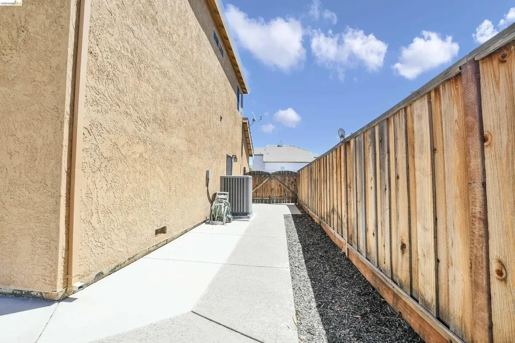 2236 Newport Court Discovery Bay CA 94505