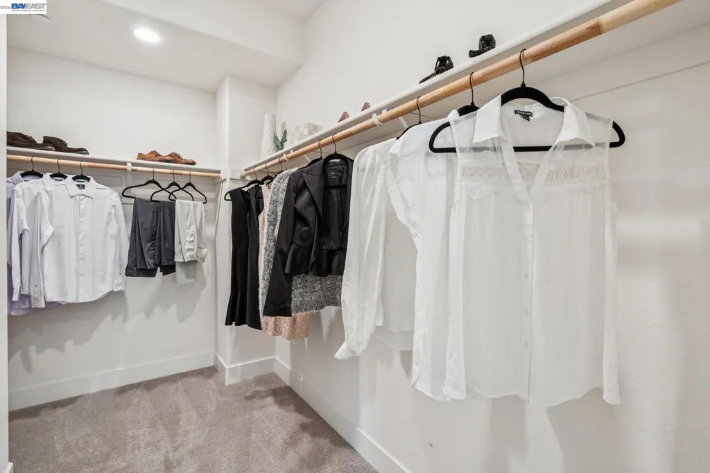 1568 Clement Avenue Alameda CA 94501