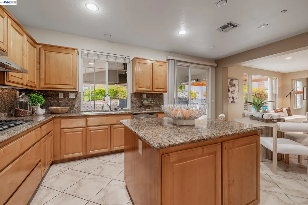 4166 Mystic View Court Hayward CA 94542