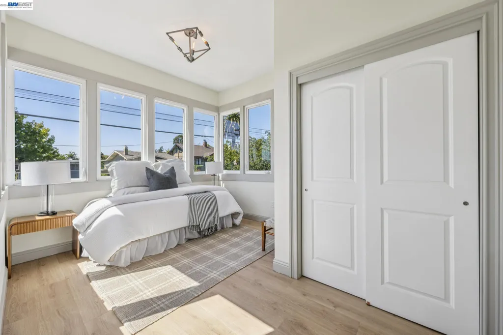4324 Montgomery Street Oakland CA 94611