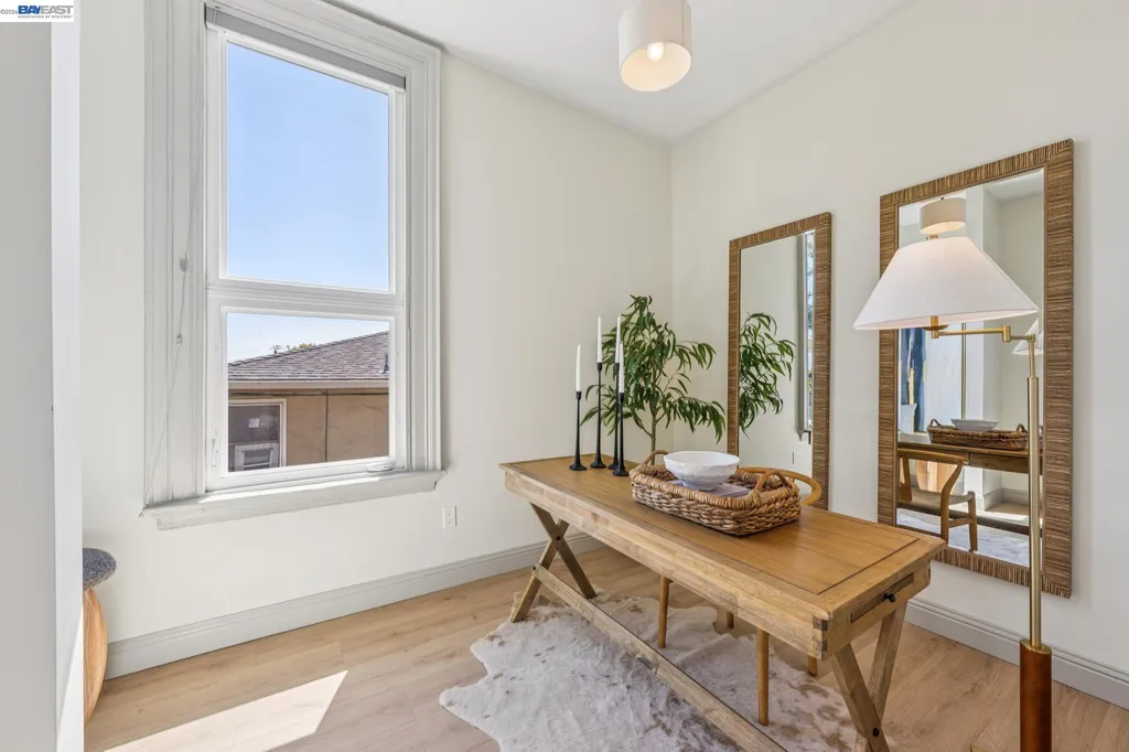 4324 Montgomery Street Oakland CA 94611
