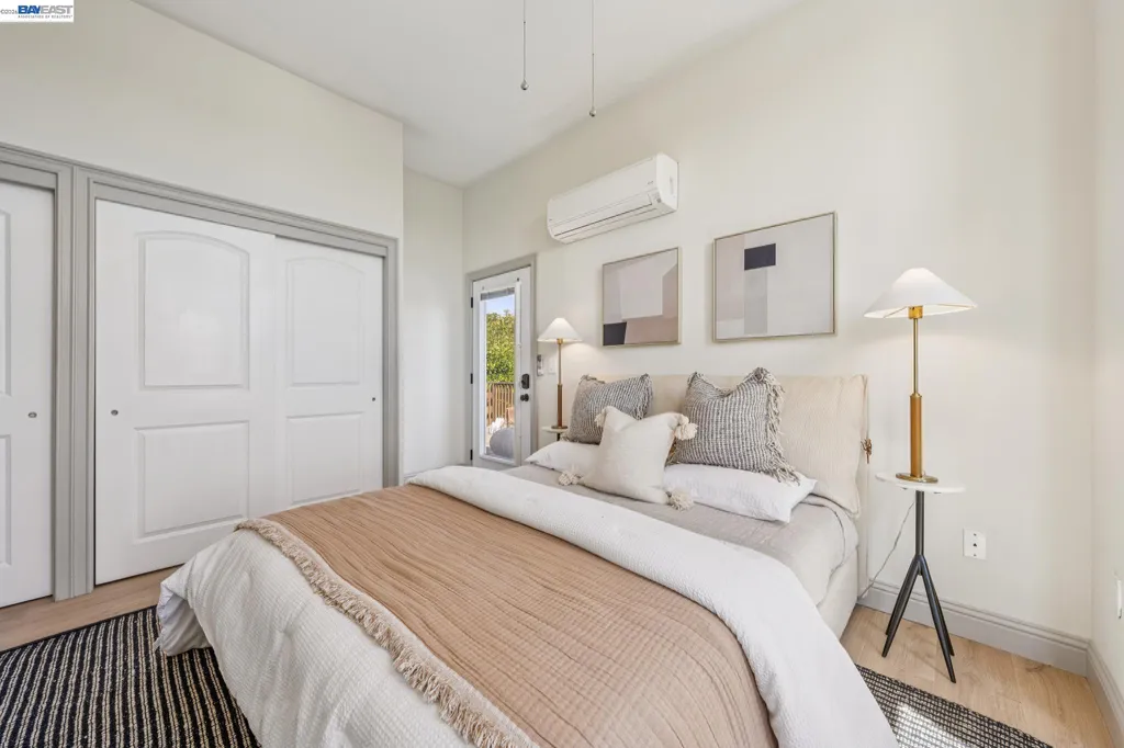 4324 Montgomery Street Oakland CA 94611
