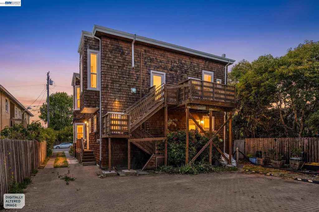 4324 Montgomery Street Oakland CA 94611