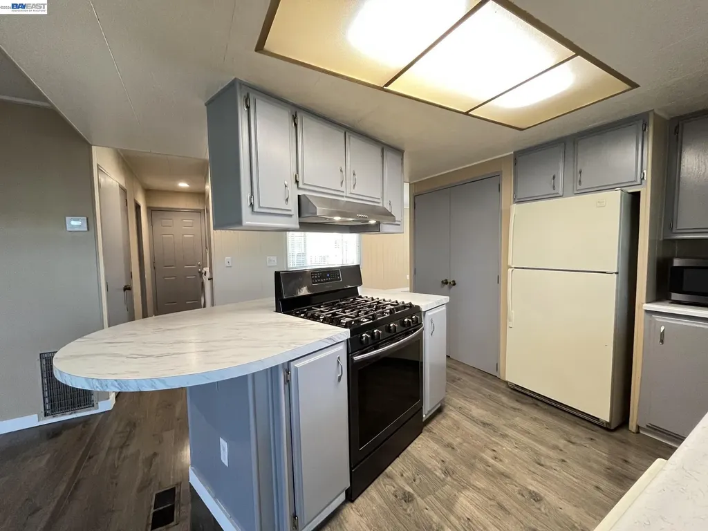 28830 Granada Drive Hayward CA 94544