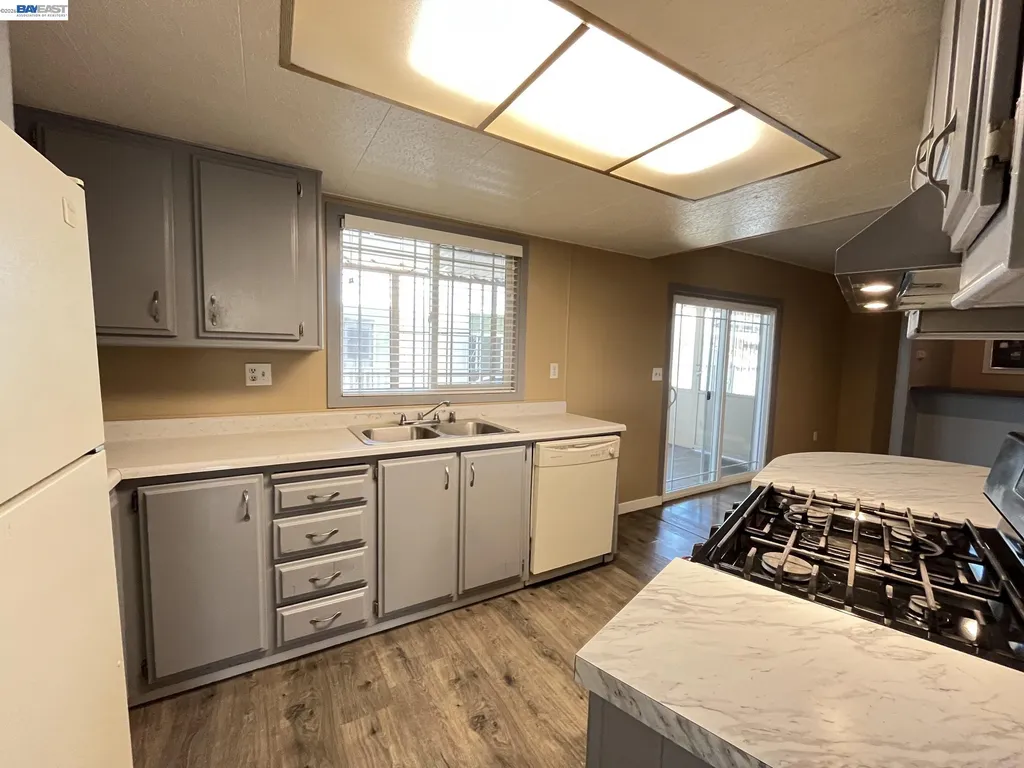 28830 Granada Drive Hayward CA 94544