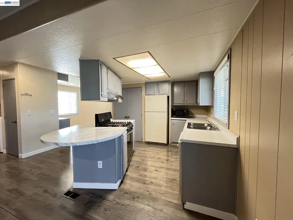 28830 Granada Drive Hayward CA 94544