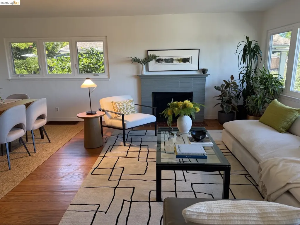 4050 Norton Avenue Oakland CA 94602
