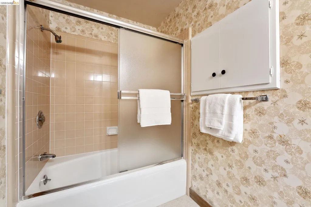 4050 Norton Avenue Oakland CA 94602