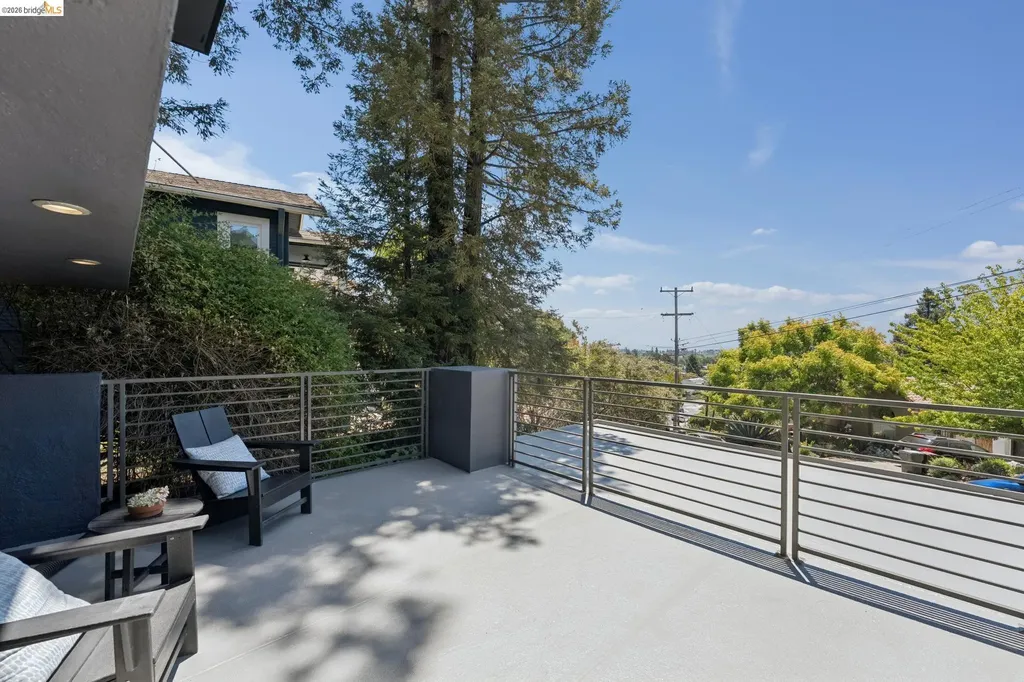 4050 Norton Avenue Oakland CA 94602
