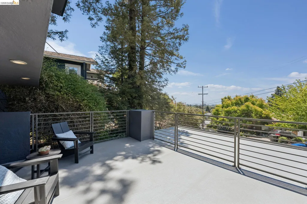 4050 Norton Avenue Oakland CA 94602