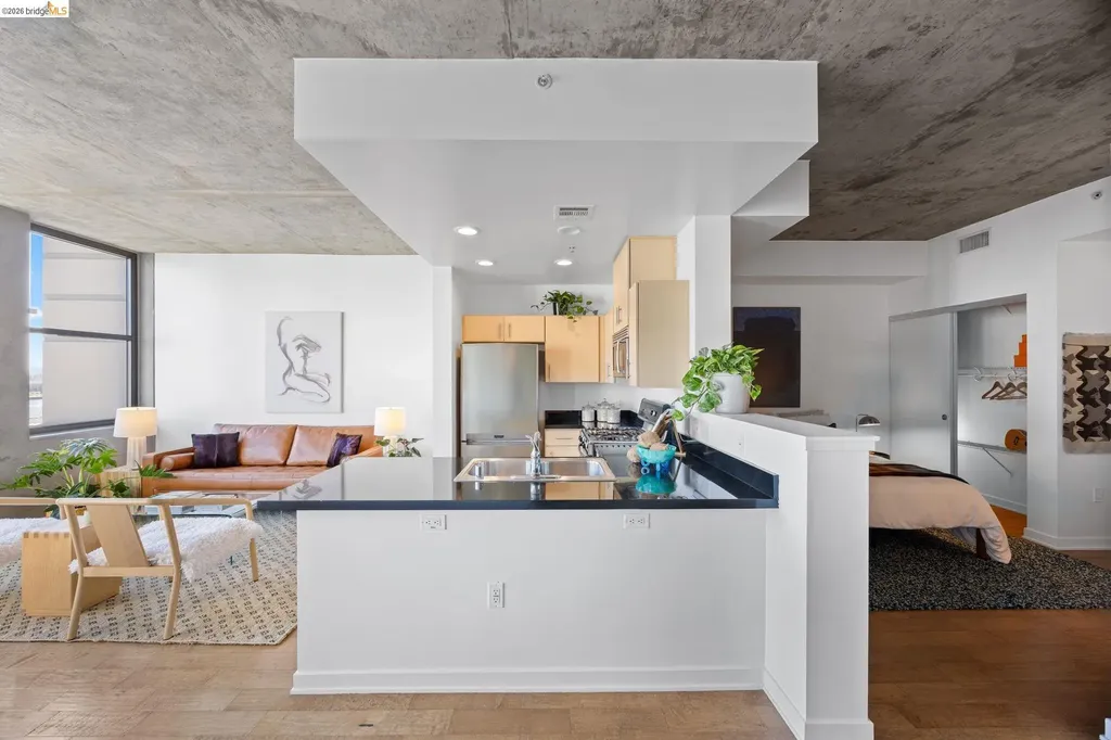311 2nd Street Oakland CA 94607
