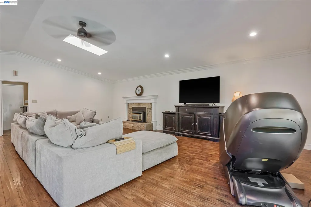 2065 Gill Port Lane Walnut Creek CA 94598