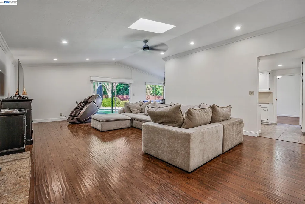 2065 Gill Port Lane Walnut Creek CA 94598