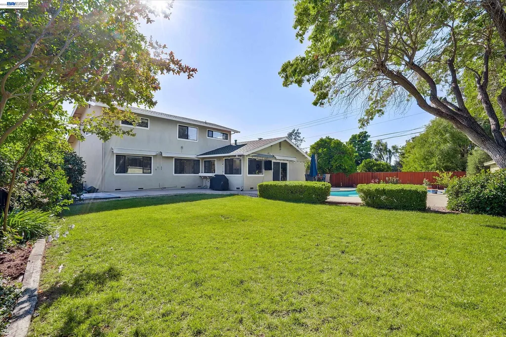 2065 Gill Port Lane Walnut Creek CA 94598