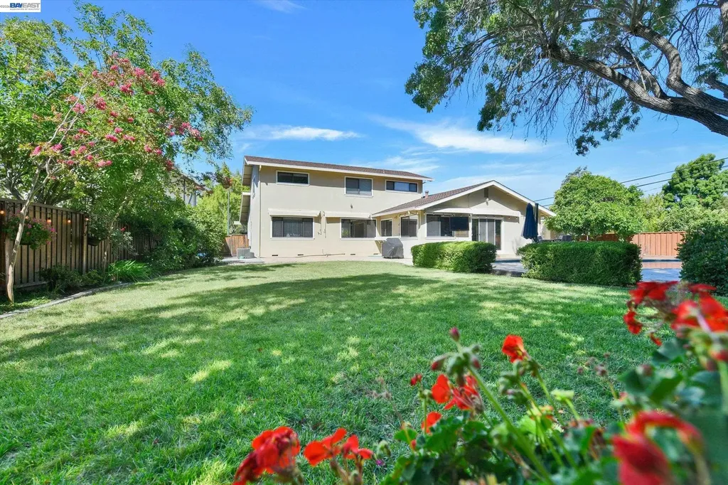2065 Gill Port Lane Walnut Creek CA 94598