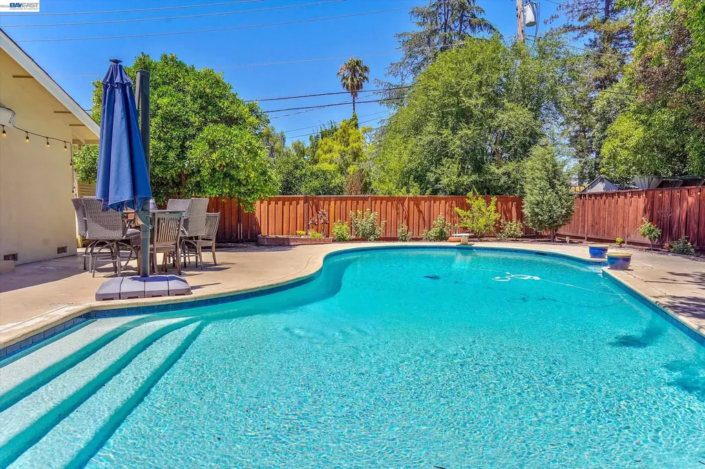 2065 Gill Port Lane Walnut Creek CA 94598