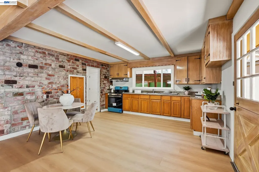 446 Dolores Avenue San Leandro CA 94577