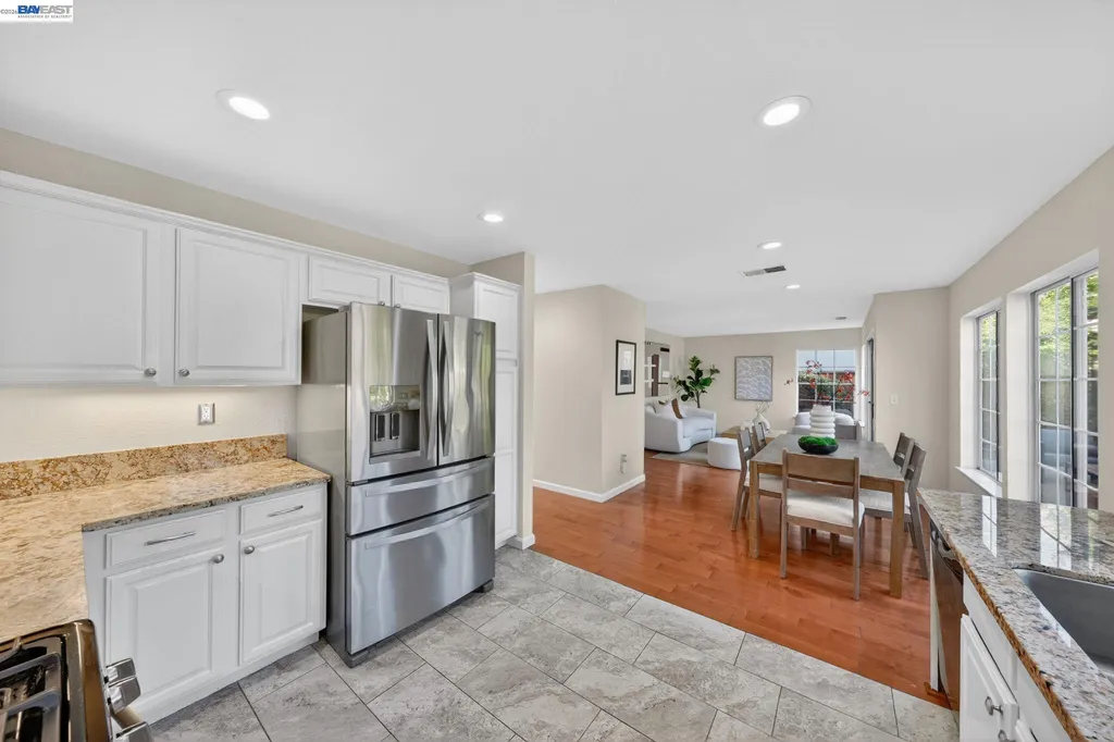 914 Arrowtail Terrace Fremont CA 94536