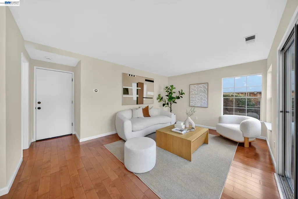 914 Arrowtail Terrace Fremont CA 94536